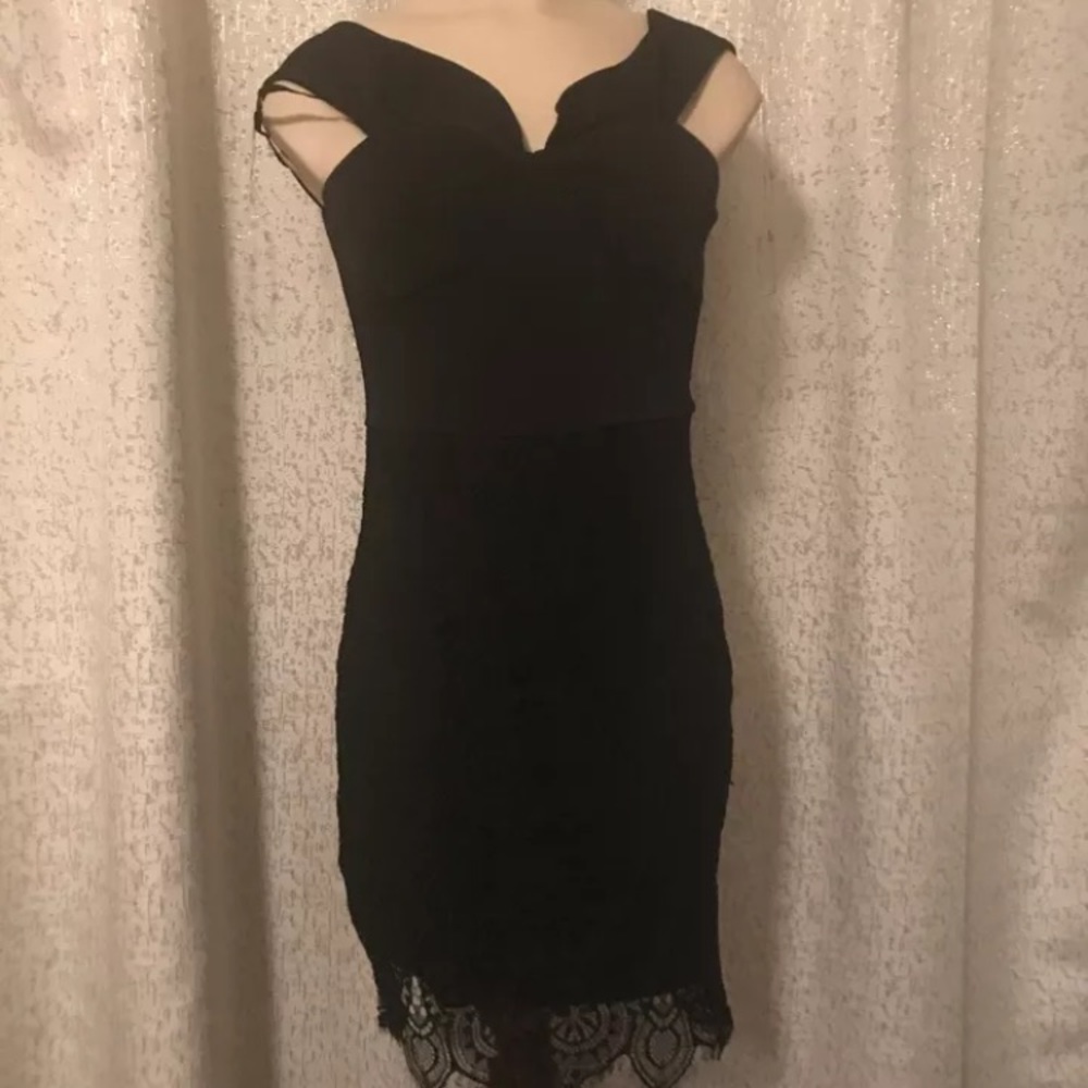 Trixxi black lace overlay sleeveless dress, small